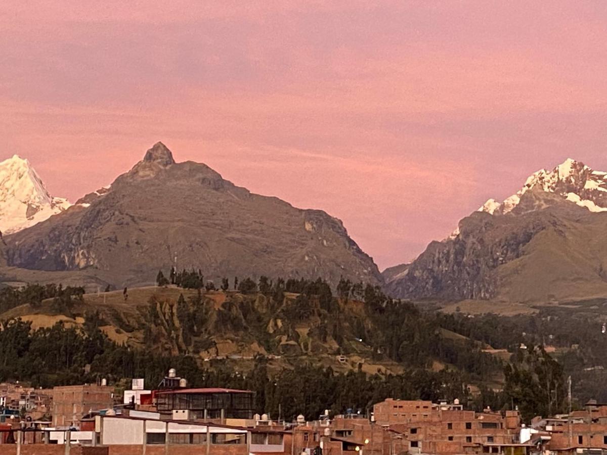 La Casa De Zarela Hotell Huaraz  Eksteriør bilde