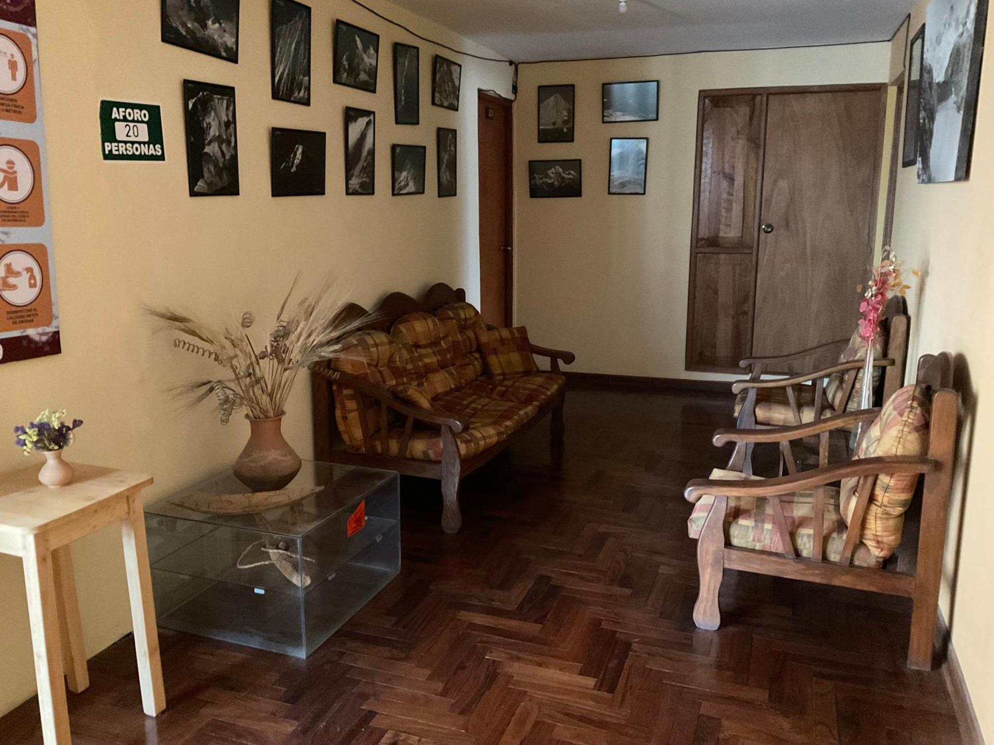 La Casa De Zarela Hotell Huaraz  Eksteriør bilde